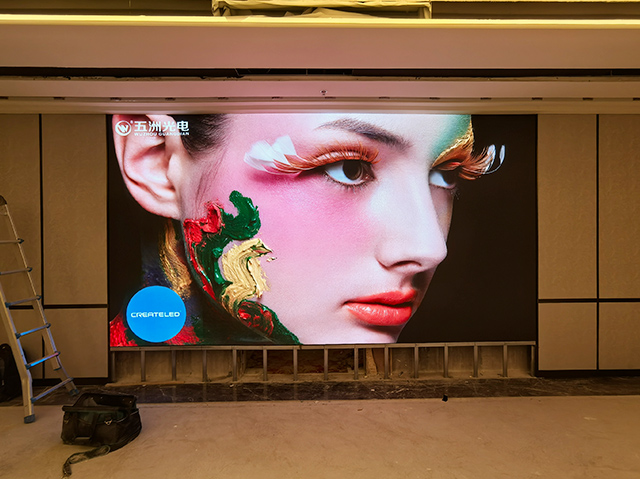 中威藍(lán)海御華大飯店